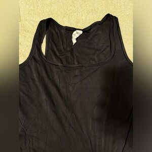 LULULEMON SIZE MEDIUM BODYSUIT